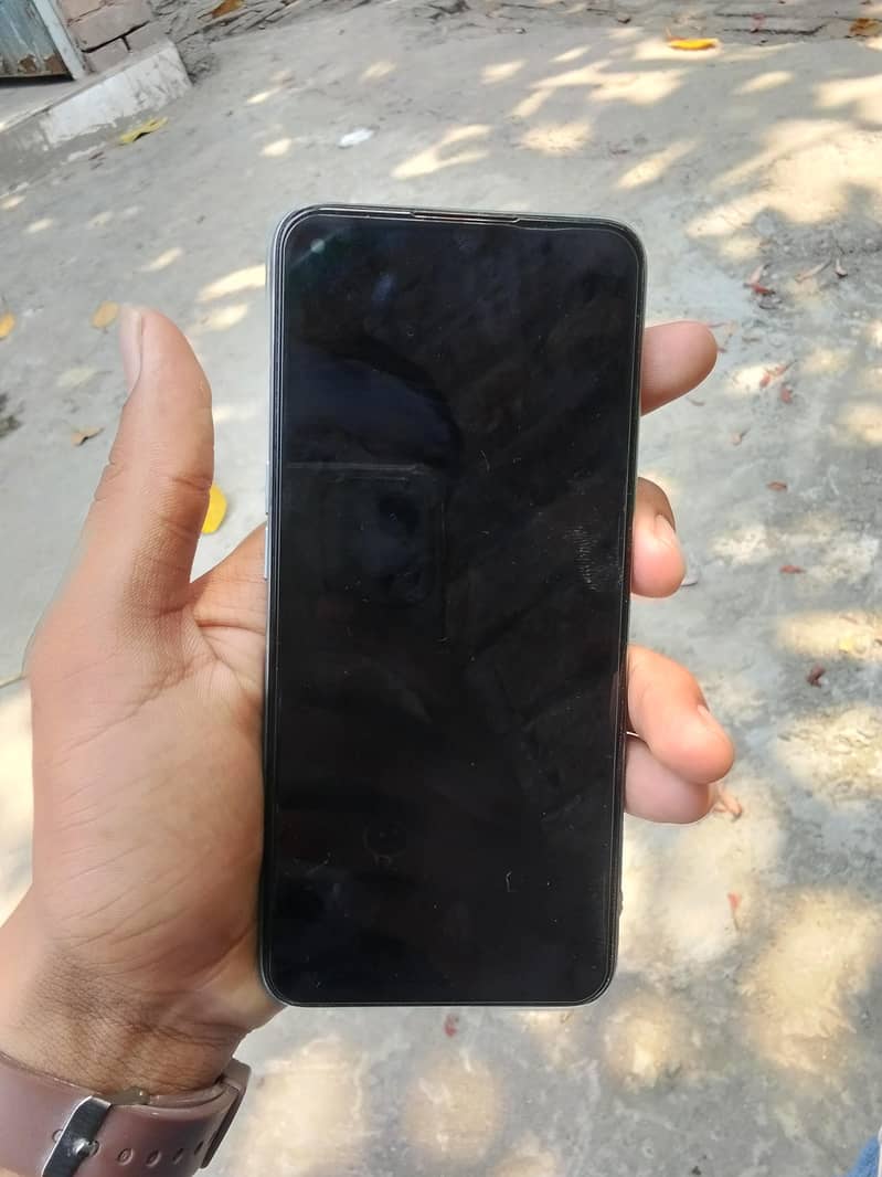 Oppo a96 6