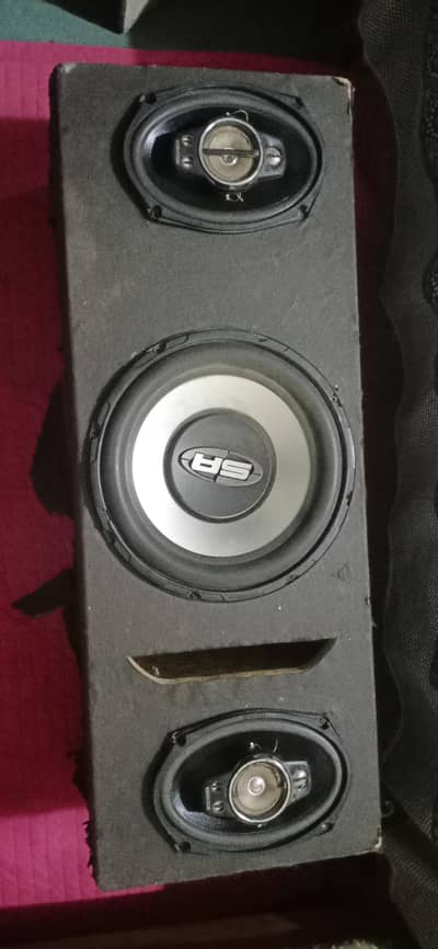 i want to sale car system speker woffer amplifire