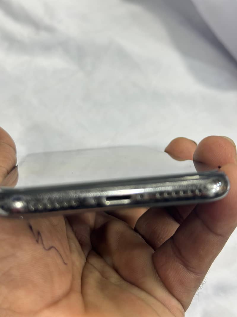iPhone X 1