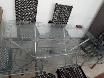 1 dinning table + 6 chairs