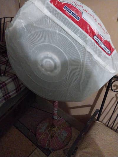 padestal fan