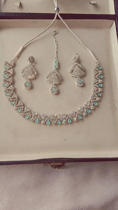 new 4pic jewelry set for party wear