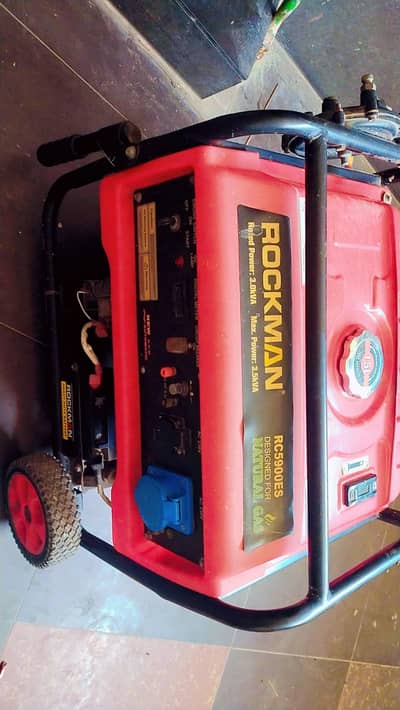 3.5 kv ROCKMAN Genrater Gar ka lod Chala sakta hy p/w num 03484987204
