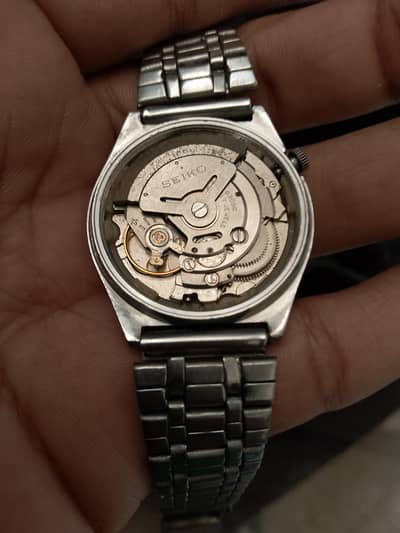 Seiko original automatic watch with date and day mentioned