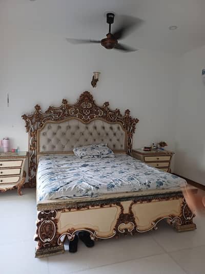 Luxury Bed set