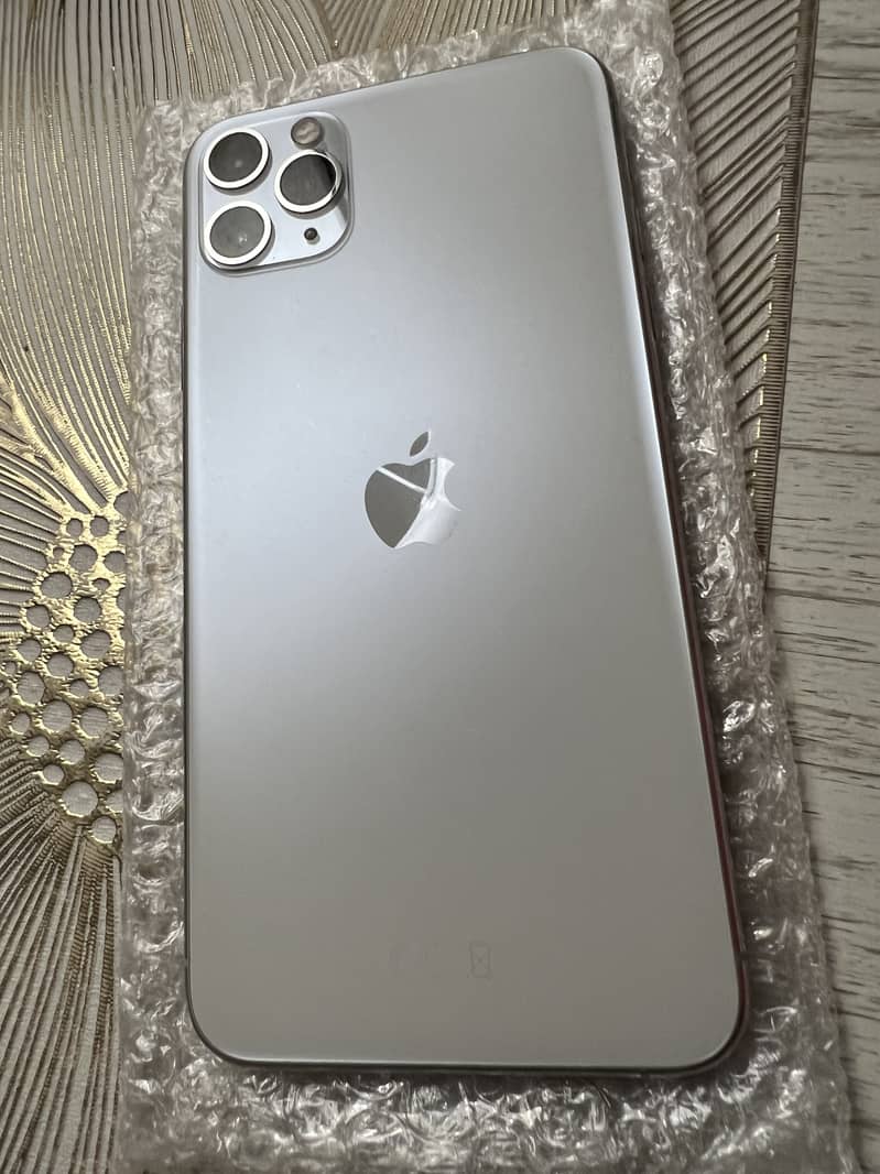 Apple iPhone 11 Pro Max 0