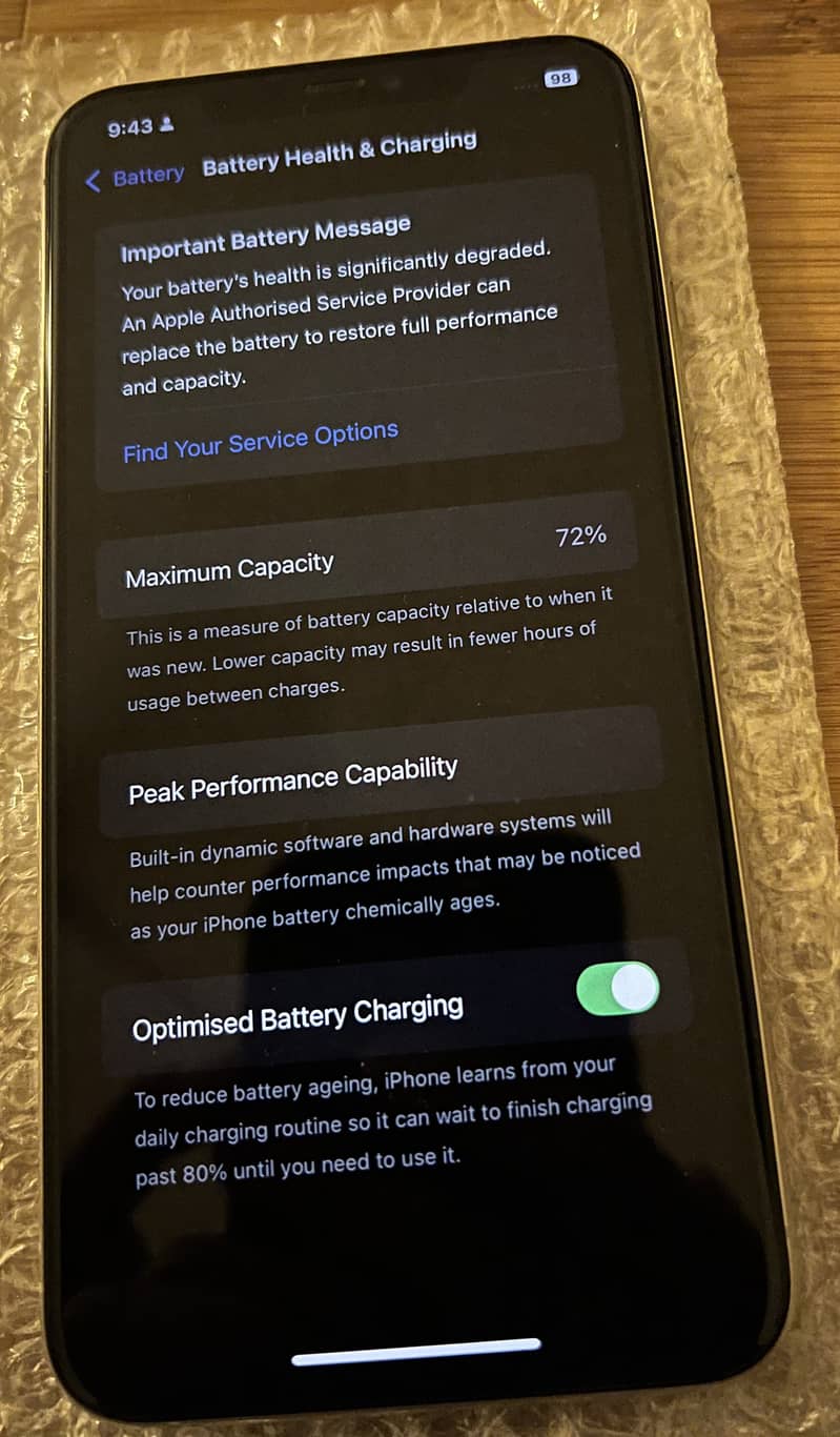 Apple iPhone 11 Pro Max 2