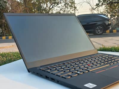 Lenovo X1 Carbon 10th gen 16gb ram Professional Light weight