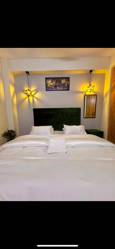 Luxury 2 BHK Apartment Available on Daily Basis