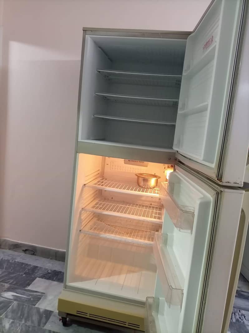 Refrigerator 3