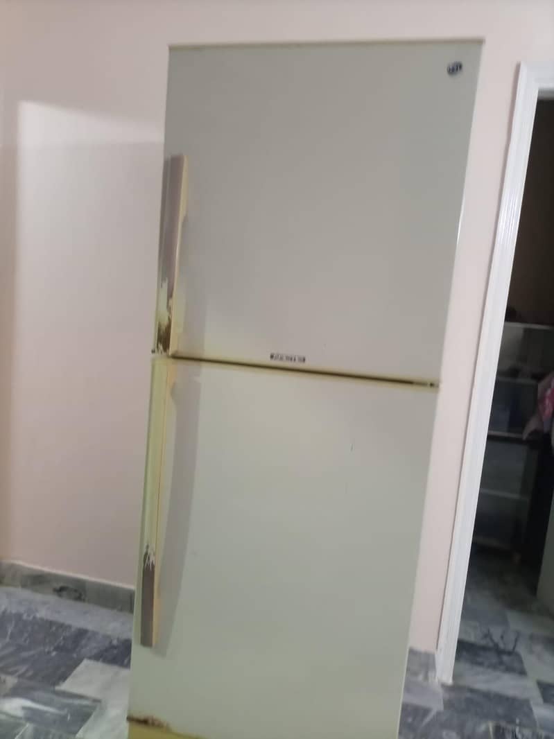 Refrigerator 8