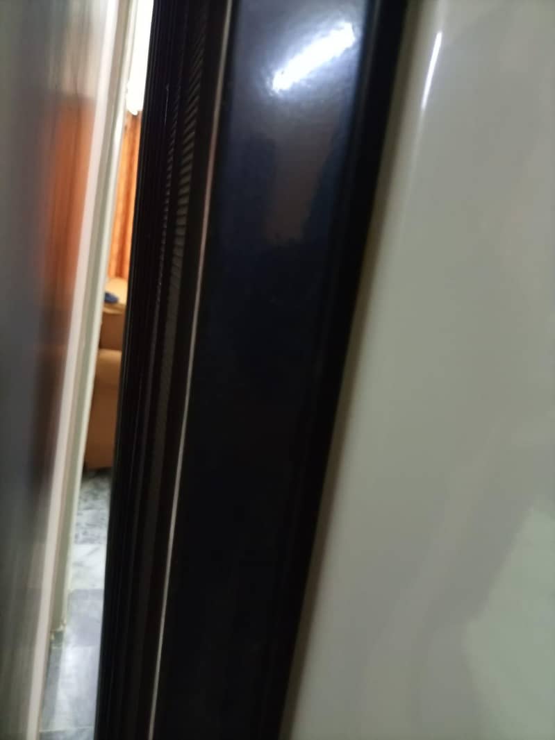 Refrigerator 11