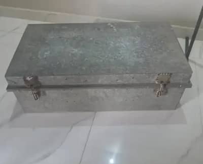 3 trunk for sale