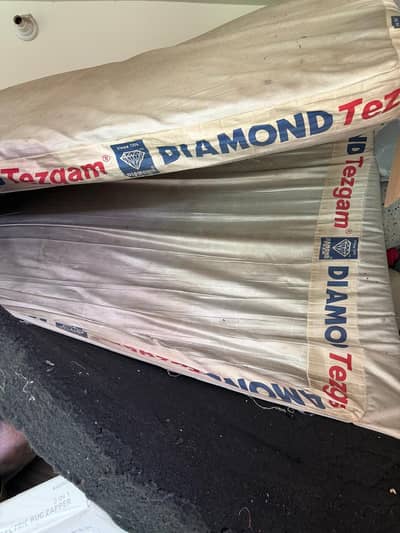 Diamond mattress queen size
