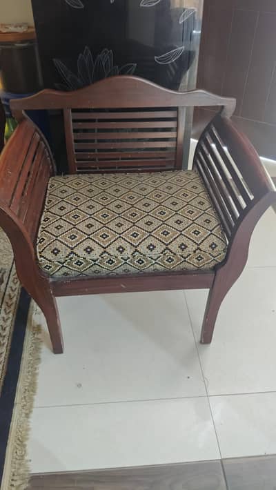 5 seater sofa set for sale in good condition