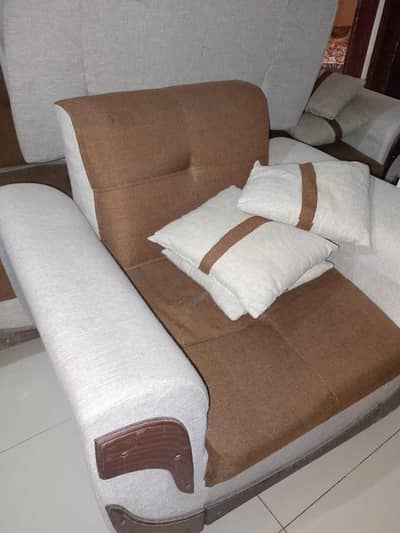 5 SEATER SOFA SET's*