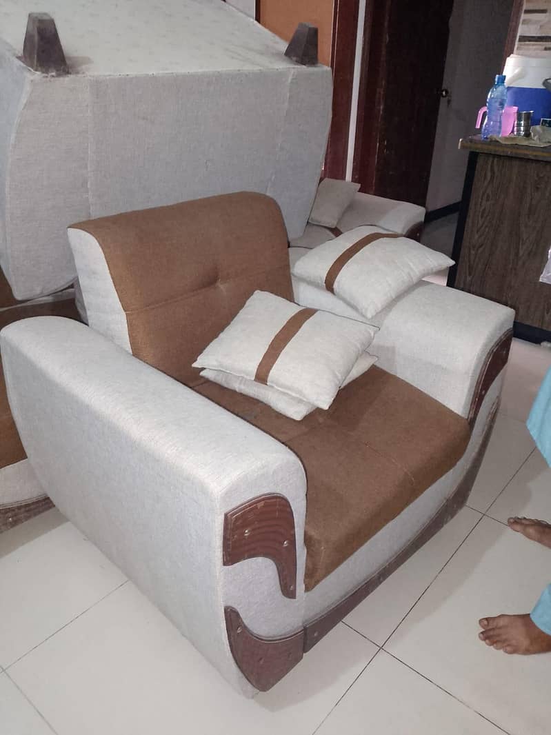 5 SEATER SOFA SET's* 1