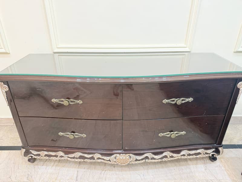 Solid wood king size bed 3