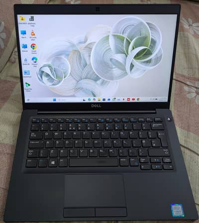 10/10 Condition + Genuine charge