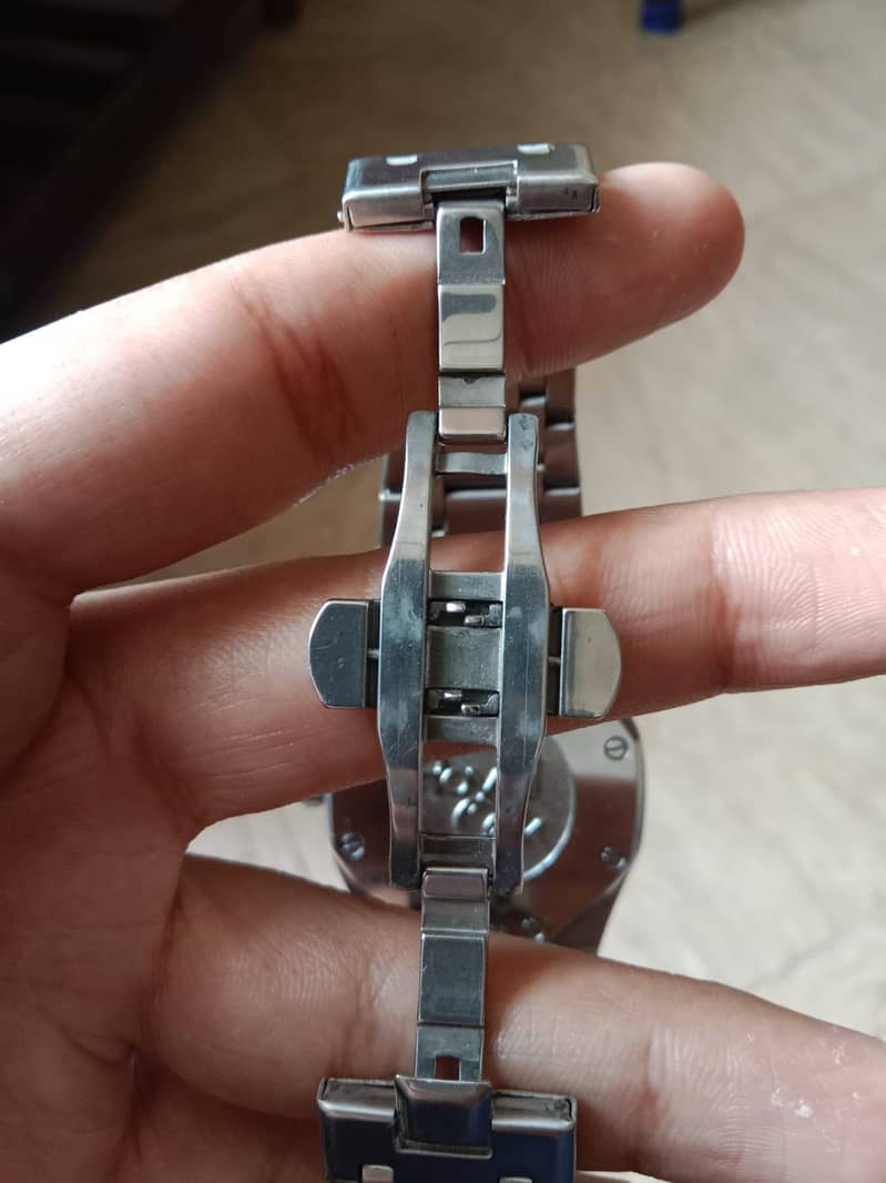 Watch 3