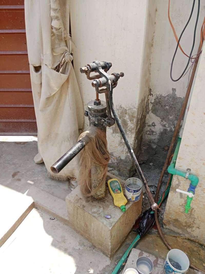 Hand pump 5