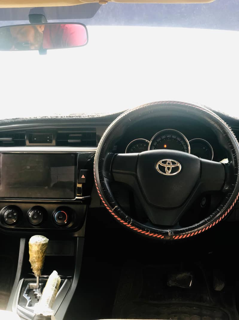 Toyota Gli 2015 Automatic 12