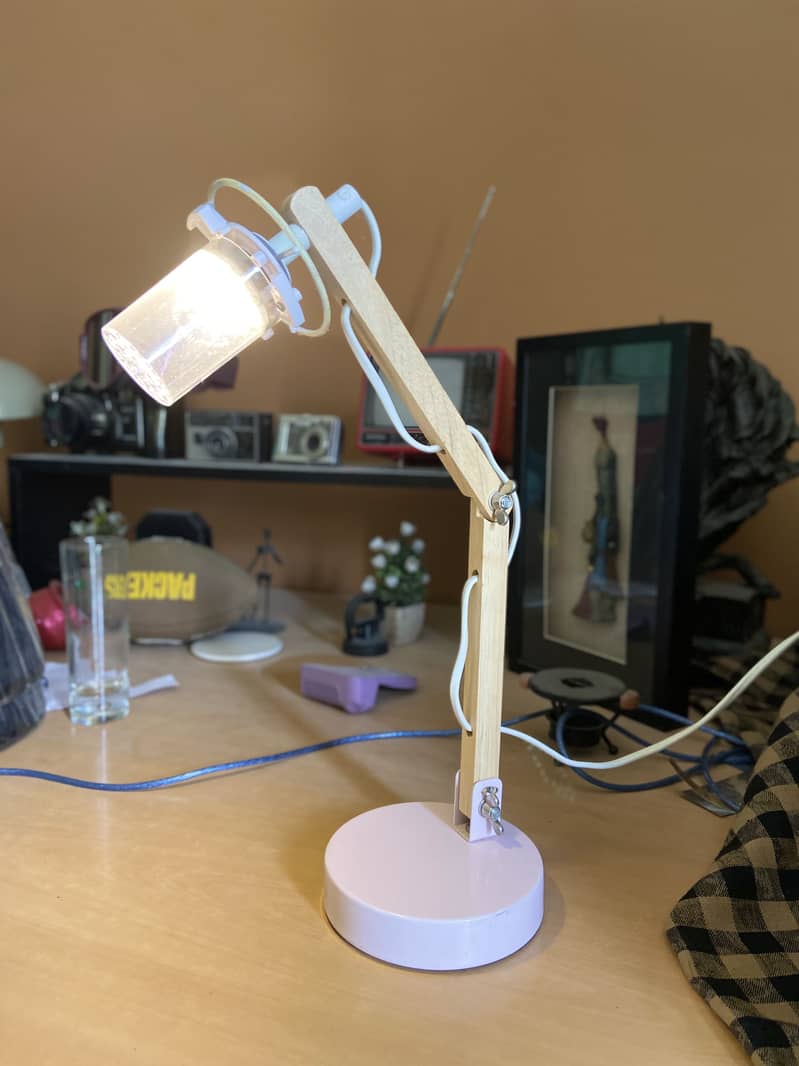 Table lamp 2