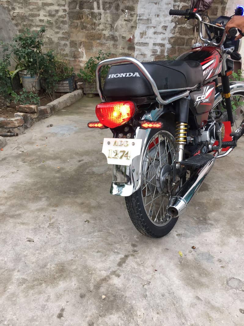 03466815824 9