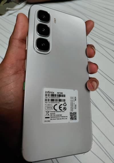 Infinix hot 60i   6+6/128  ( 03-09-98-09-42-8- )