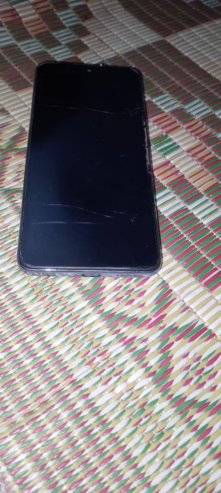 Infinix 4