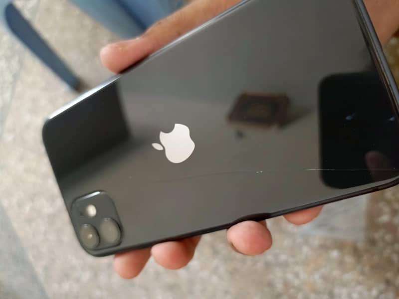 IPhone 11 0