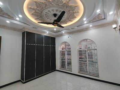 Buy 10 Marla House At Highly Affordable Price