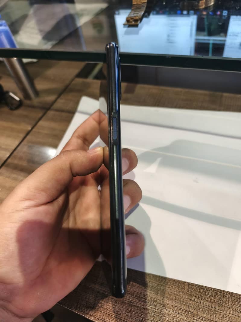 Oppo A52 3