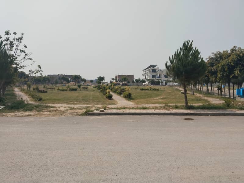 Plot for sale 4