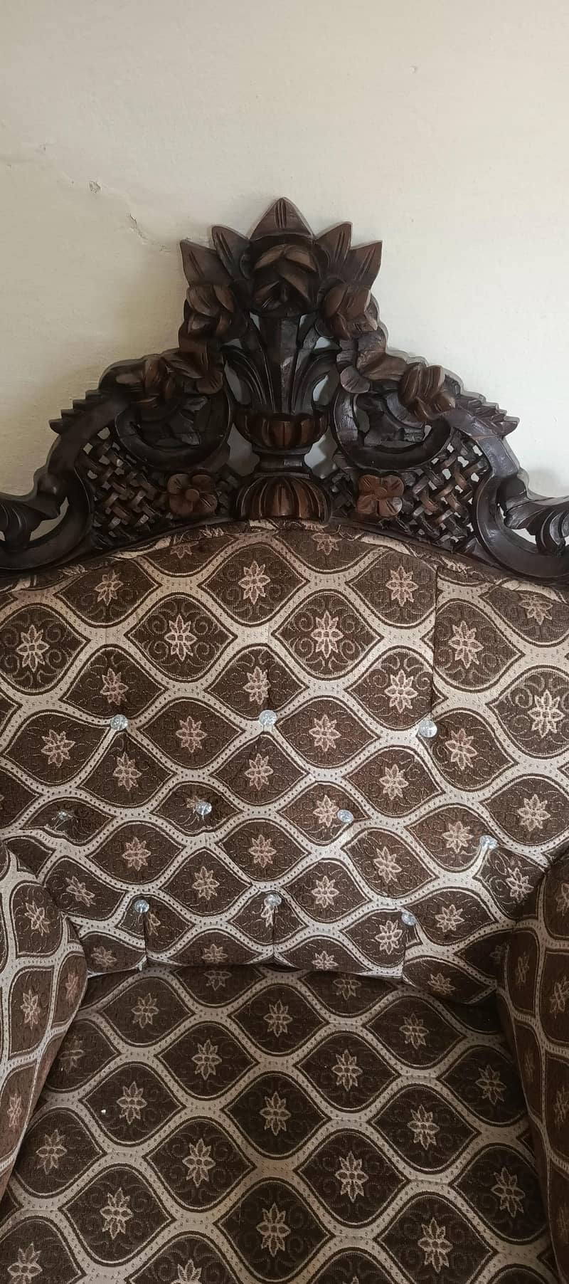 chinyoti sofa 1