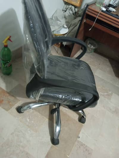 Revolving Chair Slightly Used Good Condition