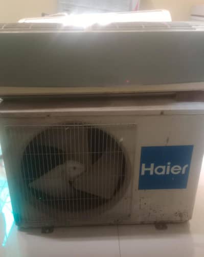 House hold electronics 03004142426