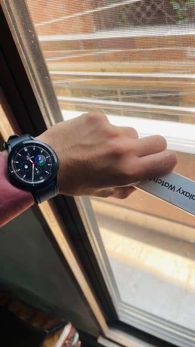 Samsung Galaxy watch 4 classic