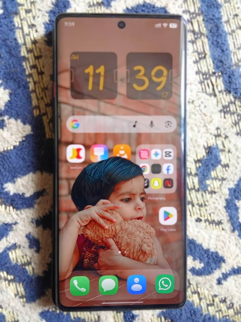 Tecno Camon 40 pro 1