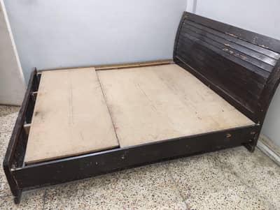 King Size Bed (without mattress)