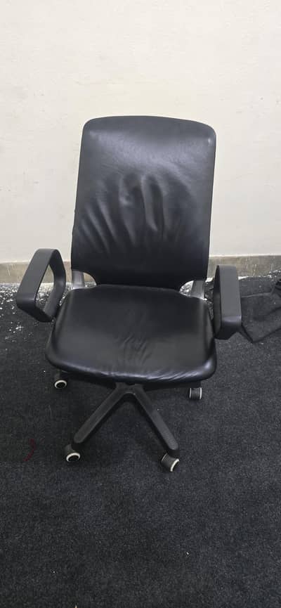 3 office chairs