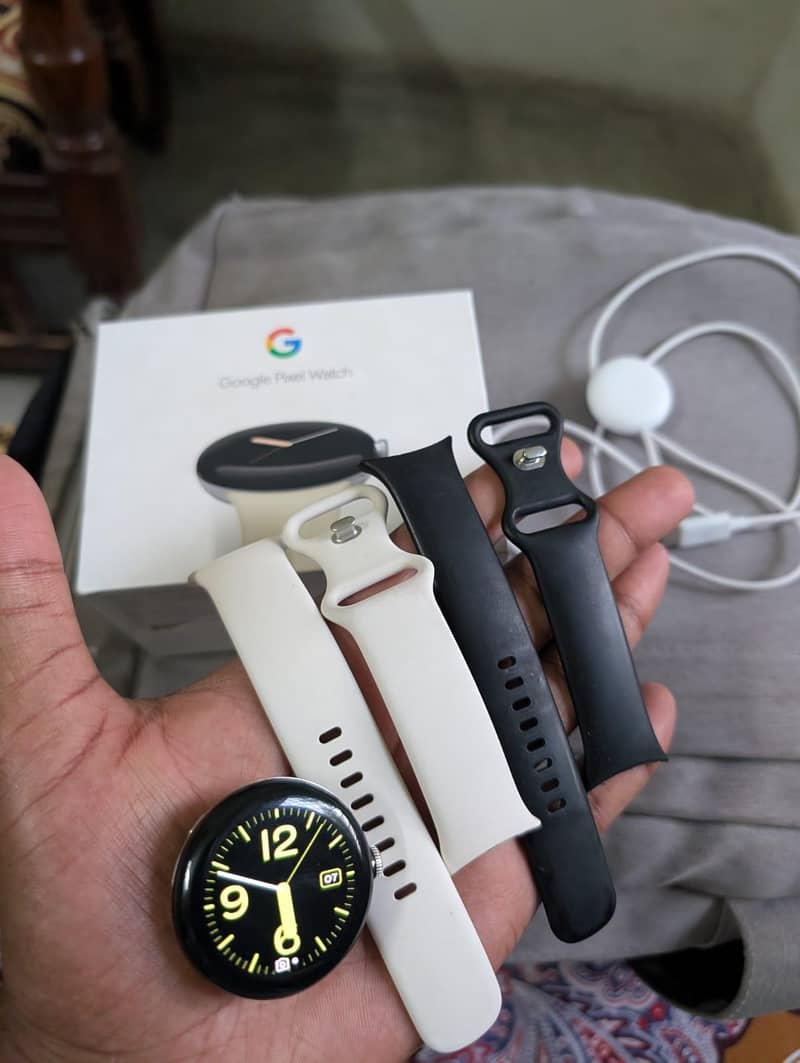 Google pixels watch 1 6