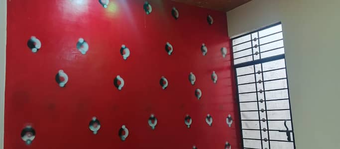 Centrally Located Prime Location House Available In Girja Road For sale