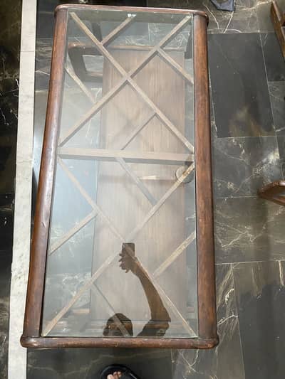 3 center Tables in good condition