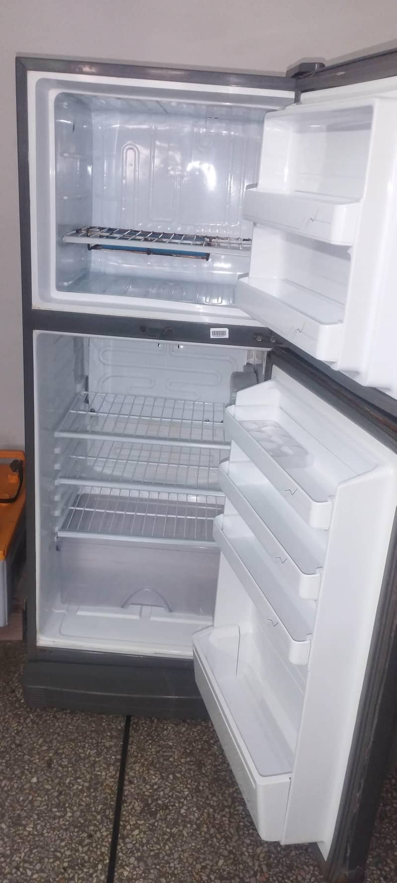 Refrigerator 1
