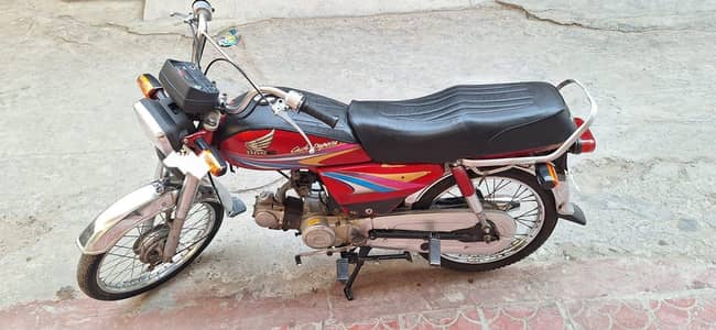 Honda CD 70 – 2009 Model For Sale Price: 60,000 PKR