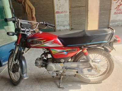 CD 70 2018 model good condition