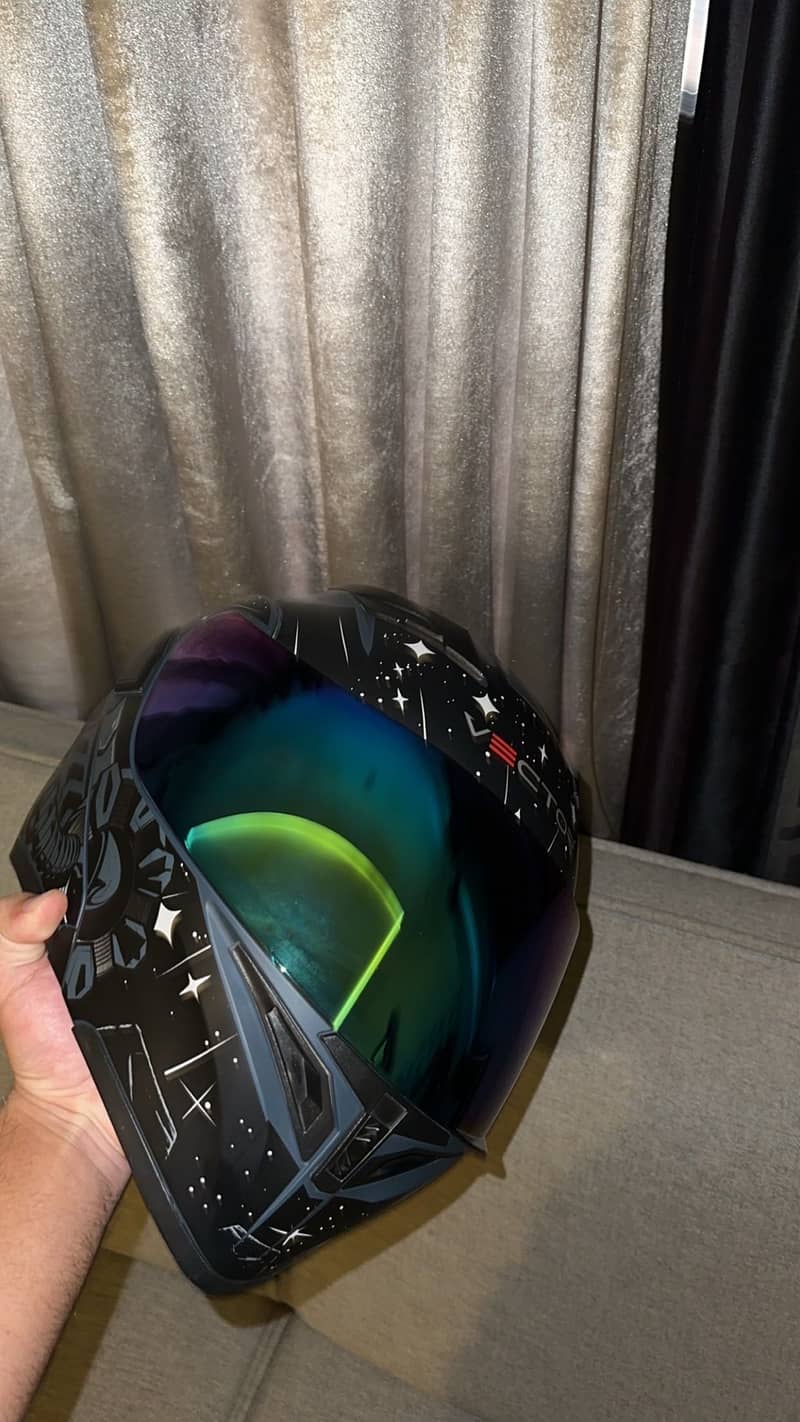 Helmet Vector Space 2 1
