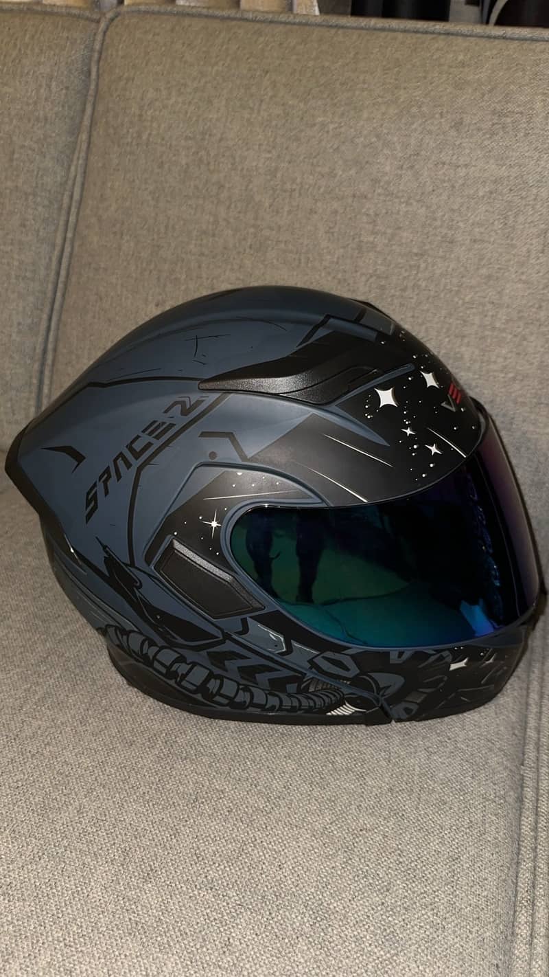Helmet Vector Space 2 2