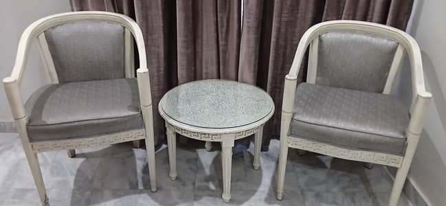 Elegant Bedroom Chair Set